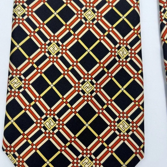 Fendi Men’s 100% Silk Tie Necktie FF Logo Design Gold Office Business Casual EUC